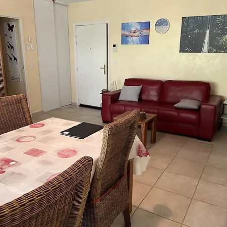 Saint-raphael, Boulouris, F2 Dans Belle 3 Piscines, Proche Bord De Apartamento Saint-Raphaël