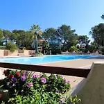 Saint-raphael, Boulouris, F2 Dans Belle 3 Piscines, Proche Bord De Appartement *