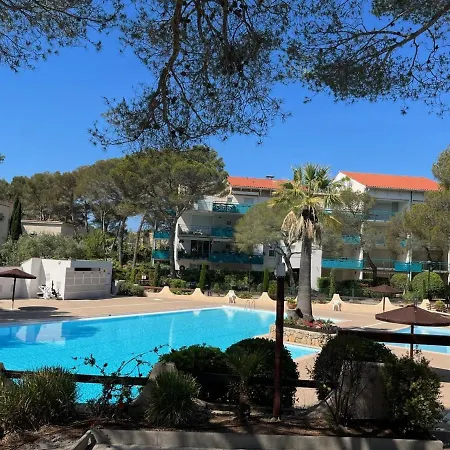 Saint-raphaël, Boulouris, F2 Dans Belle Résidence 3 Piscines, Proche Bord De *