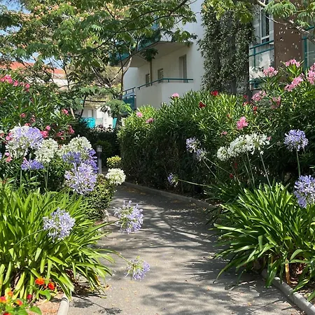 Saint-raphael, Boulouris, F2 Dans Belle 3 Piscines, Proche Bord De Appartement