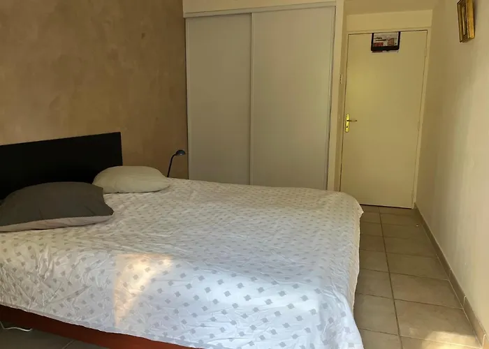 Saint-raphael, Boulouris, F2 Dans Belle 3 Piscines, Proche Bord De *