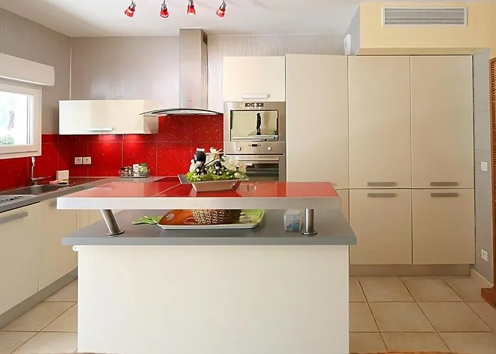 Saint-raphael, Boulouris, F2 Dans Belle 3 Piscines, Proche Bord De Saint-Raphaël