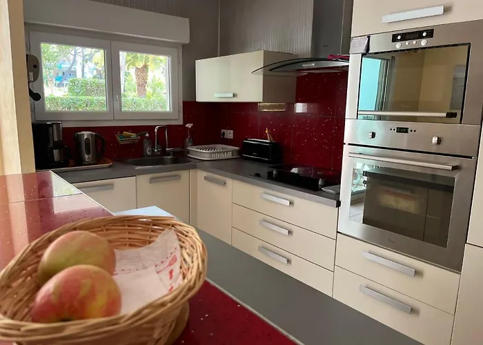 Appartement Saint-raphael, Boulouris, F2 Dans Belle 3 Piscines, Proche Bord De Saint-Raphaël