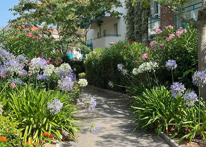 Saint-raphael, Boulouris, F2 Dans Belle 3 Piscines, Proche Bord De Appartement