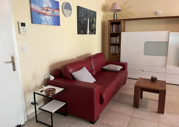 Saint-raphael, Boulouris, F2 Dans Belle 3 Piscines, Proche Bord De